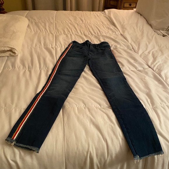 JEANS - Picture 2 of 3